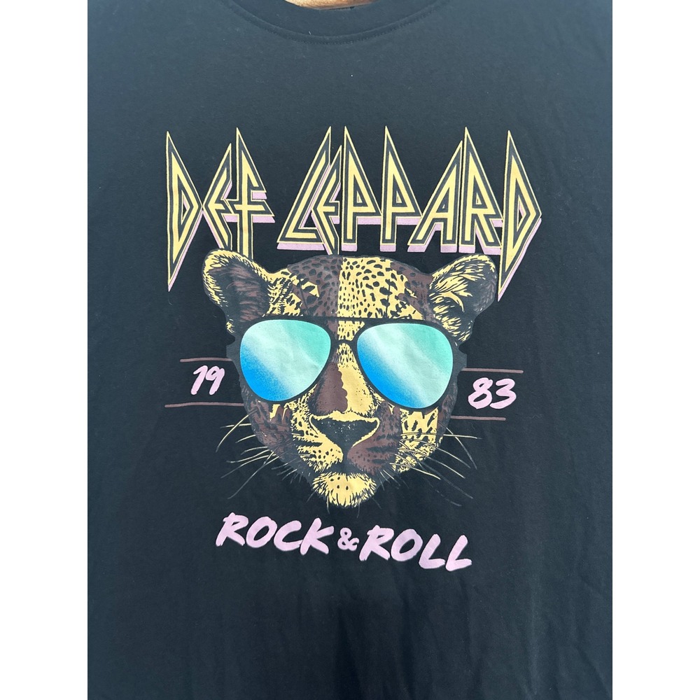 Def Leppard Rock & Roll Tiger Sunglasses Graphic Sleeveless Tank Top XXLarge - Picture 2 of 5